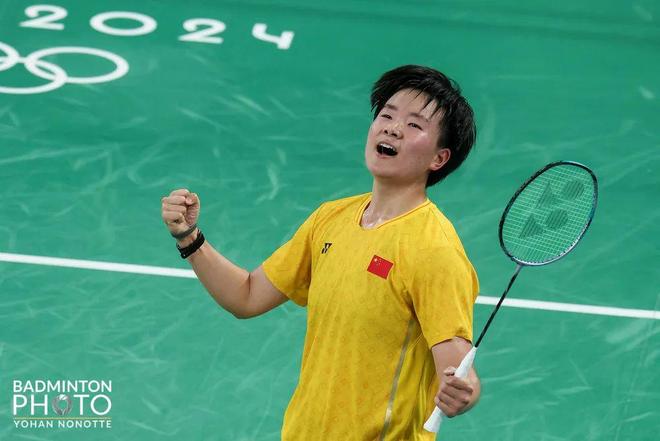 兰足球界的 兰足球界的