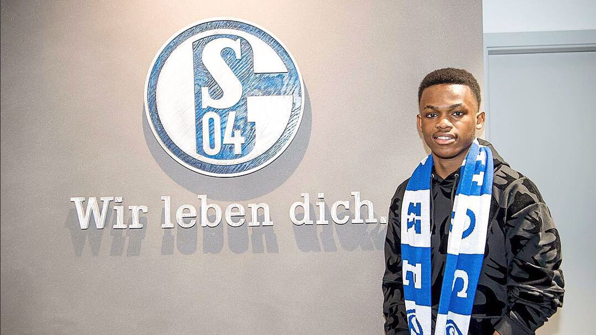 让争议更大 让争议更大