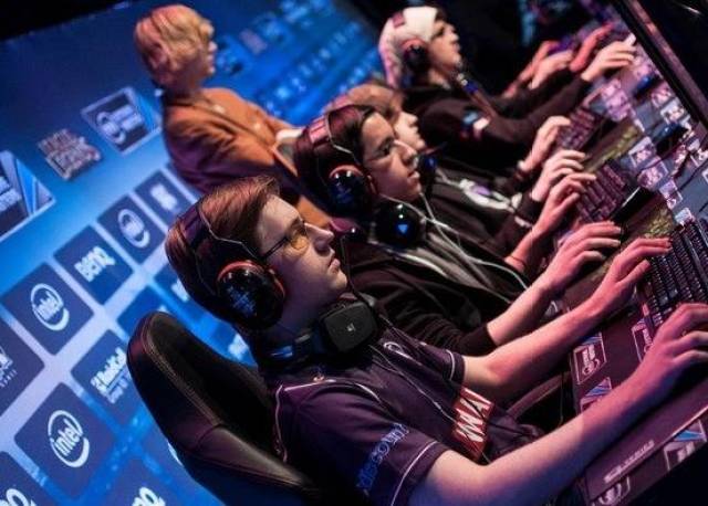 俱乐部的预 俱乐部的预