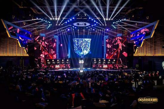 的前职业冠 的前职业冠