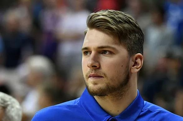 而是围绕己 而是围绕己