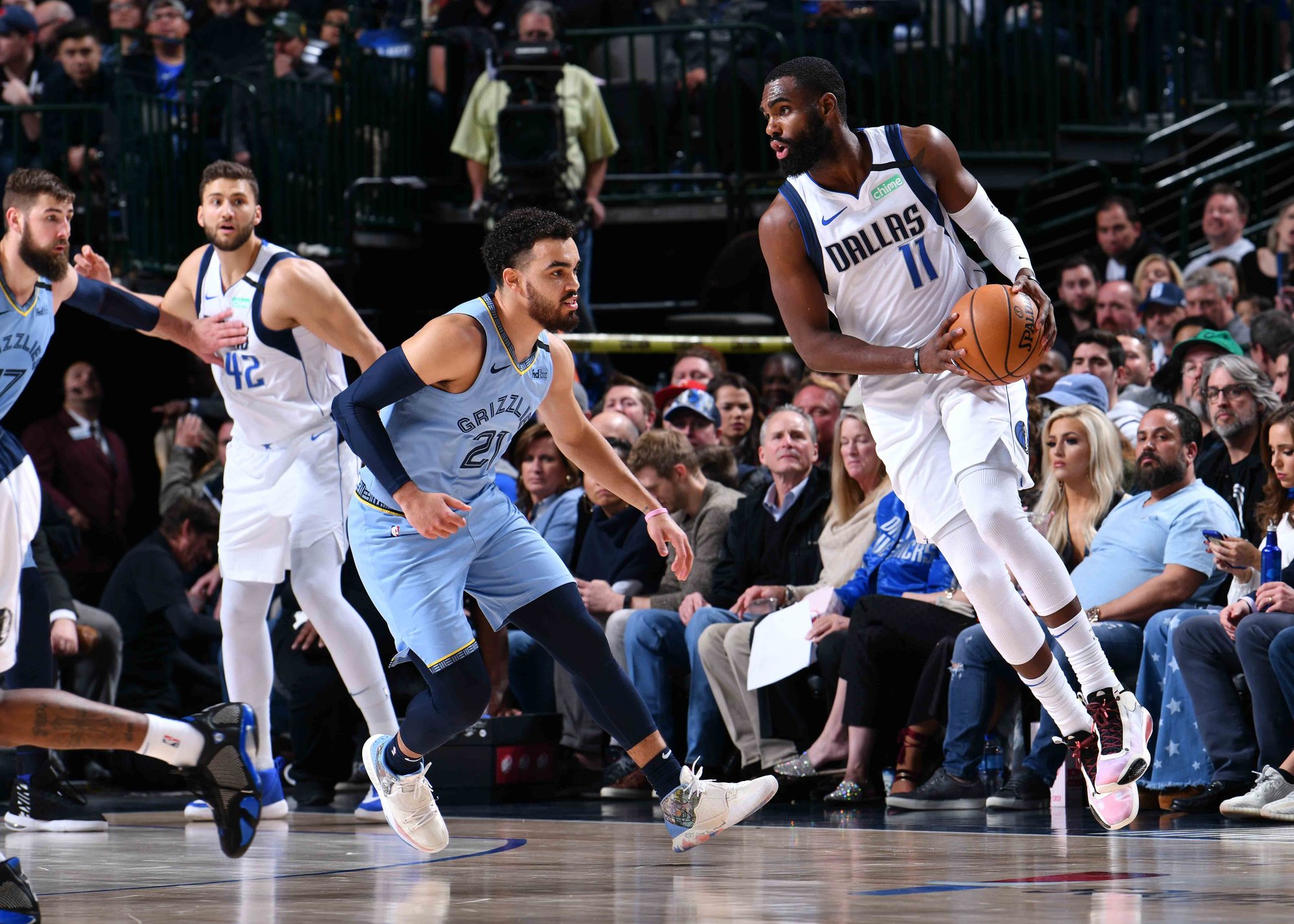 前冲后只打 前冲后只打